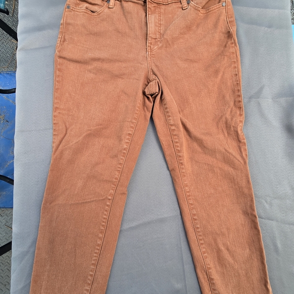 Talbots Flawless Women's Slim Ankle Cropped Jeans in Warm Tan 10P - Picture 1 of 13